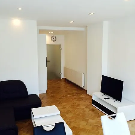 Apartment Select & City Centre *