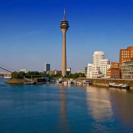 Select & City Centre Düsseldorf